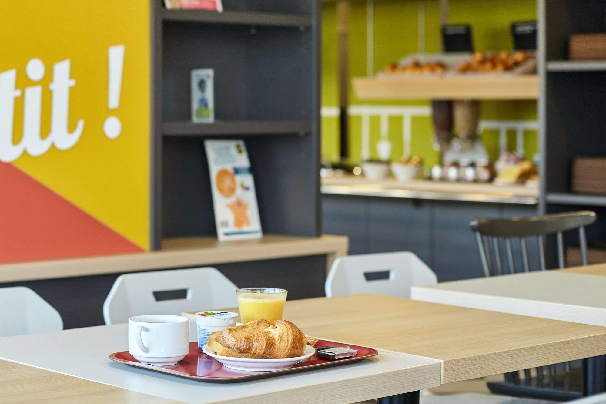 B&B Hotel Morlaix Saint-Martin-des-Champs  Bagian luar foto