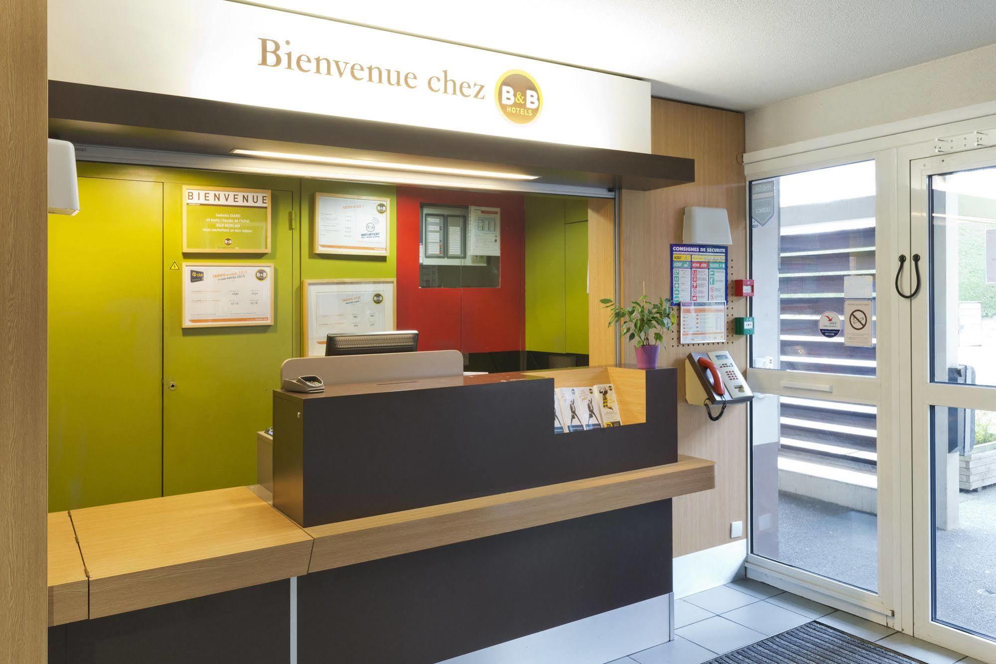 B&B Hotel Morlaix Saint-Martin-des-Champs  Bagian luar foto